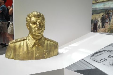 Praha: Kommunisme -tur og museumsbesøk