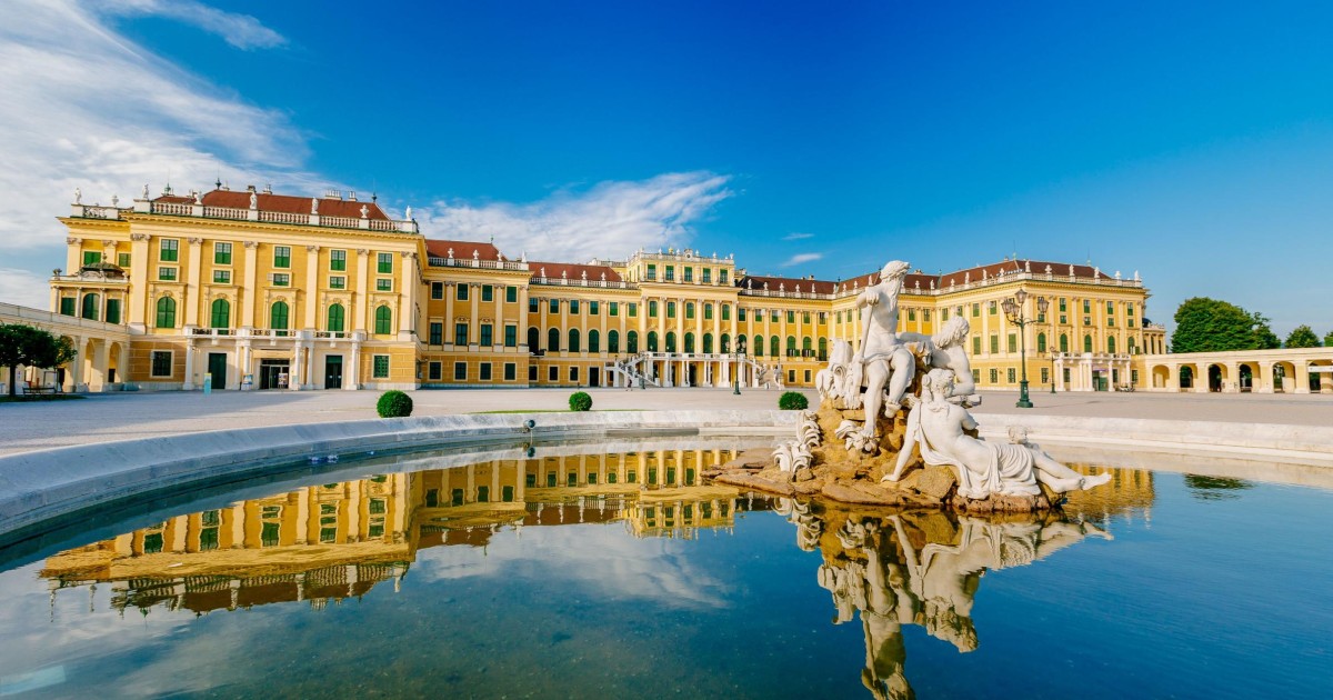 Vienne : visite de la ville et du palais de Schönbrunn | GetYourGuide