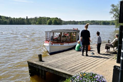 Lyngby & Bagsværd Lake: Baadfarten Boat Ride