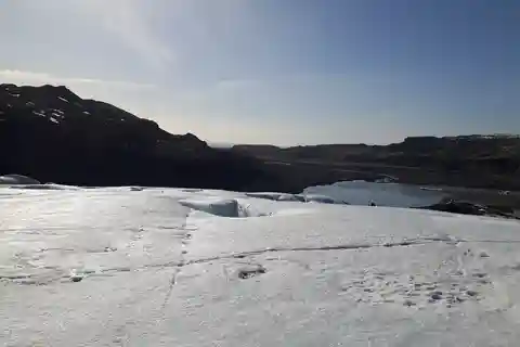 Vandringstur på glaciären Sólheimajökull