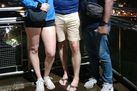 Kandy: Customizable Temples, Artisan Crafts & cultural Show Van