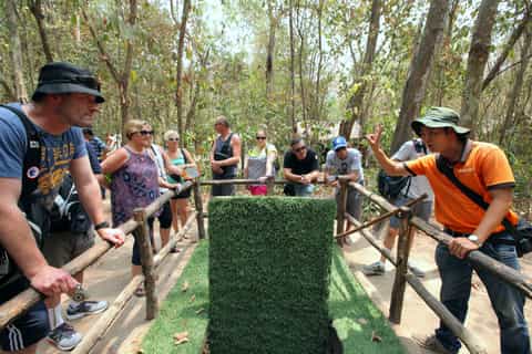 Ho Chi Minh City: Cu Chi Tunnels Tour
