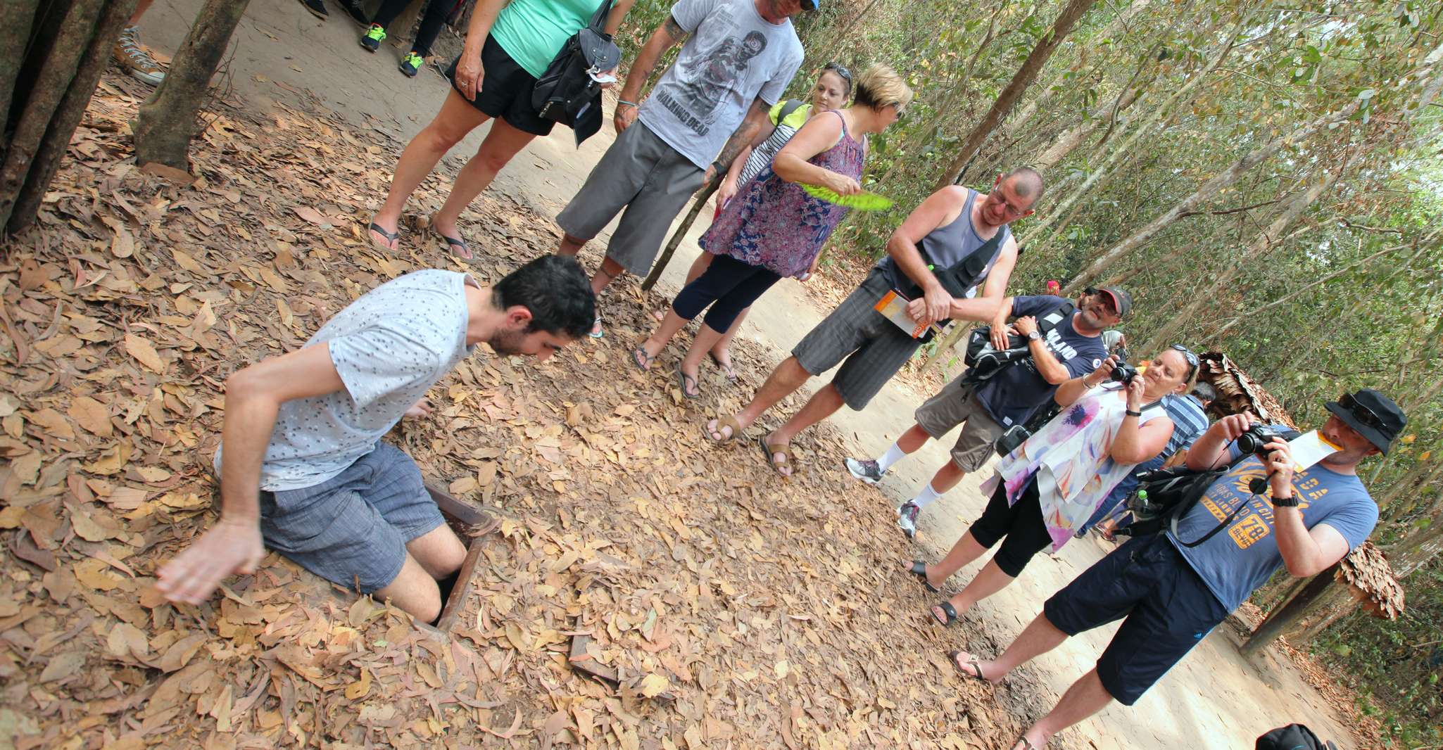 Ho Chi Minh City, Cu Chi Tunnels Tour - Housity