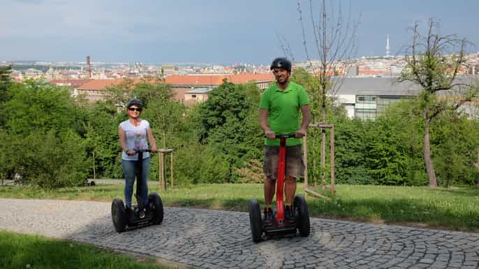 prague 1hour segway tour around the sacré coeur