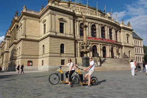 Prag: 2-stündige E-Scooter-Tour durch die Altstadt und am FlussPrag: Private E-Scooter-Tour durch die Altstadt und am Fluss River