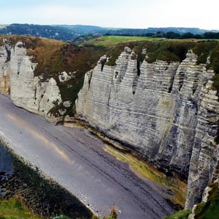 Paris: Étretat & Le Havre dagstur med lille gruppe