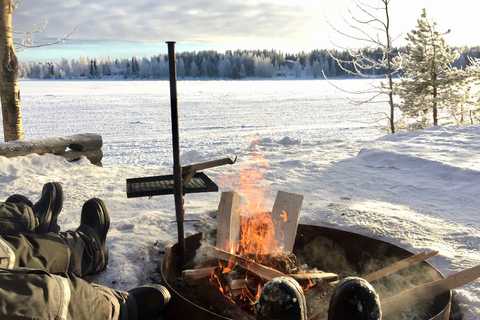 Rovaniemi: Ice Fishing Experience