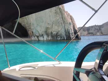 Crociera privata a Zante verso l'Isola delle Tartarughe, le Grotte di Keri e Mizitres