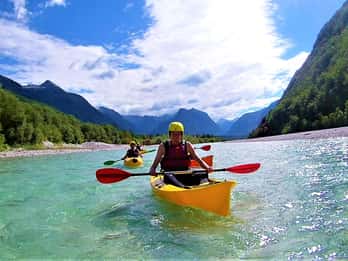 Soča: Esperienza di kayak sul fiume Soča con foto