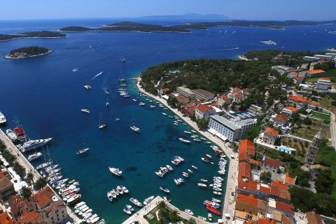 Van Split: Blue Lagoon, Hvar en Trogir Full Day TourVanuit Split: dagtour Blue Lagoon, Hvar en Trogir