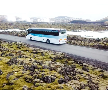 From Reykjavik/Keflavik Airport: 1-Way Blue Lagoon Transfer