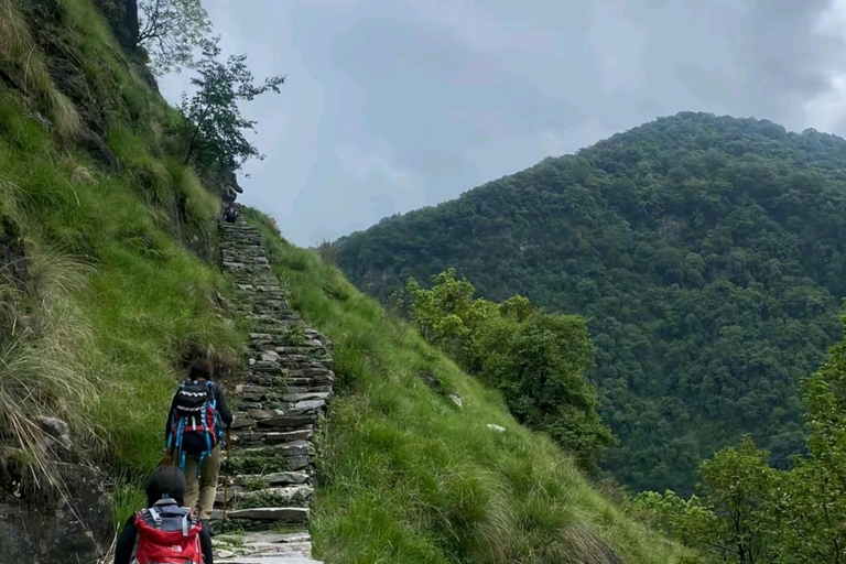 Pokhara: 3-Day Kapuche Glacier Lake Trek with Guide