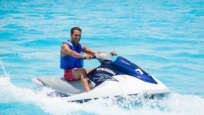 cancun lagoon wave runner ride