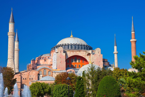 Istanbul: Small Group Guided Tour with Lunch & Tickets