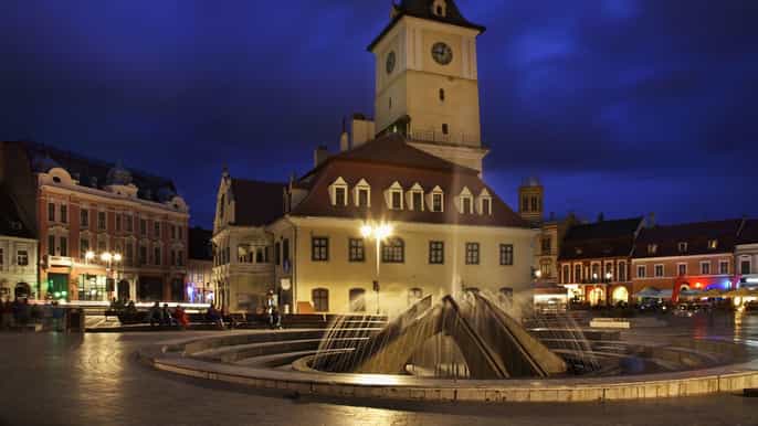 brasov candlelight tour of medieval architecture