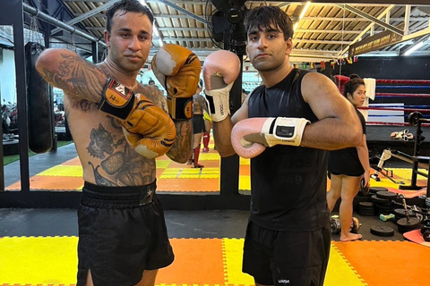 Patong : cours de boxe thaïlandaise au Rachai Muay Thai GymSéance de boxe thaïlandaise - Cours collectif