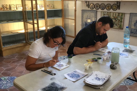 Lissabon Tegels en Tales: Full-Day Tile Workshop en Tourprivate Tour