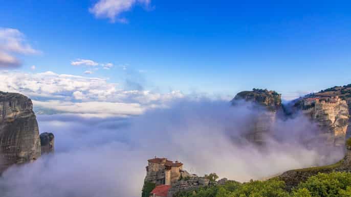 ab athen tagestour nach meteora per zug
