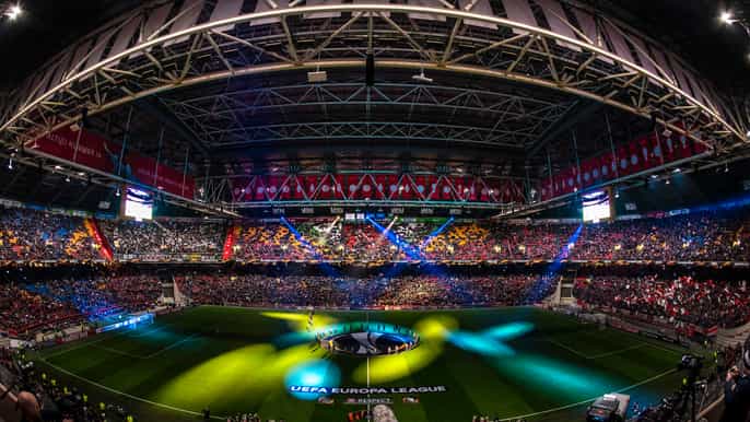 amsterdam johan cruijff arena night tour with a light show