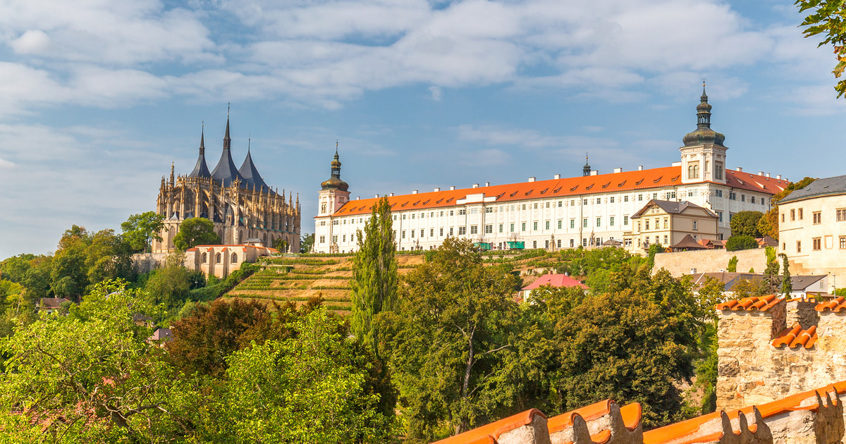 Z Pragi jednodniowa wycieczka do Kutnej Hory z kościołem GetYourGuide