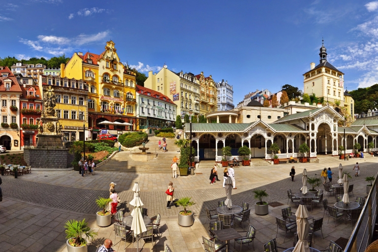 Van Praag: Karlovy Vary-dagtourTour zonder live gids