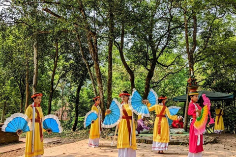 Hue naar Hoi An via Hai Van Pas &amp; BaNa Hills - Gouden BrugPrivé auto via Hai Van pas