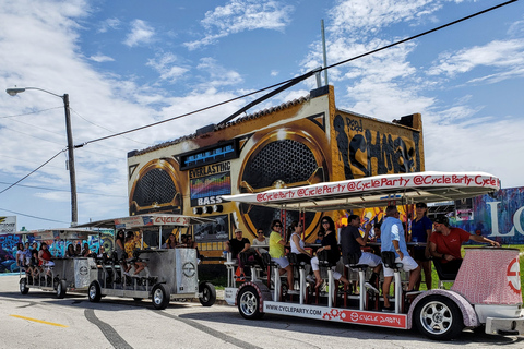 Miami: Wynwood Party Bike Bar Crawl