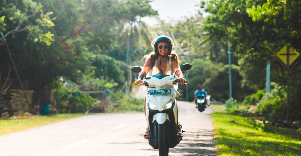 Bali: Roller- oder Motorrad-Verleih mit Lieferung