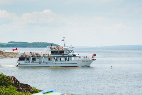 Quebec: Secrets of the archipelago of Isle-Aux-Grues Cruise Secrets of the archipelago of Isle-Aux-Grues:Cruise