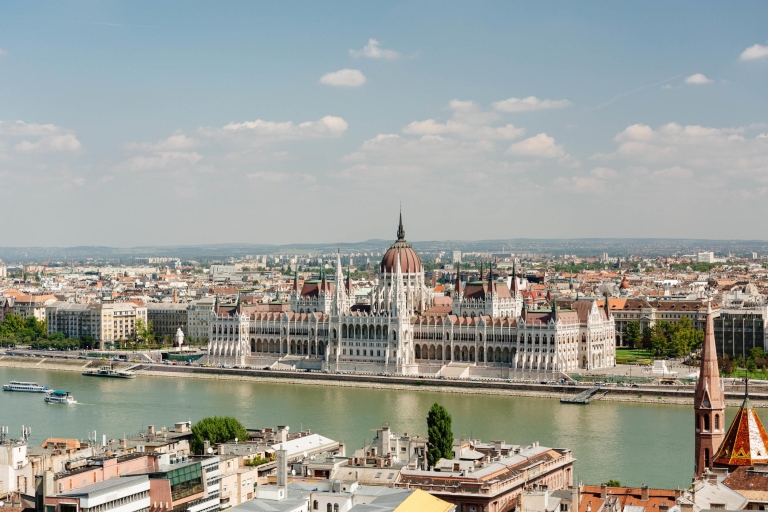 Vanuit Wenen: dagtocht BoedapestTour in het Engels