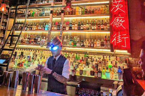 Kuala Lumpur: Hidden Bars, Forbidden History and Street Food
