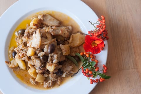 Genoa: Market Tour & Lunch/Dinner at a Cesarina's Home