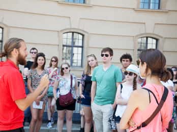 München: Kostenloser Rundgang ohne Anstehen (Buchungsgebühr) München: Kostenloser Rundgang ohne Anstehen (Buchungsgebühr)