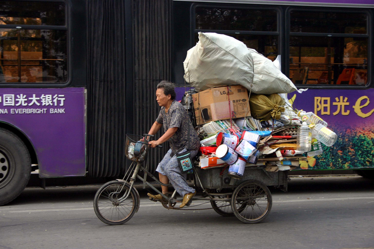 Shanghai: Fahrrad-Tagestour mit authentischem Mittagessen