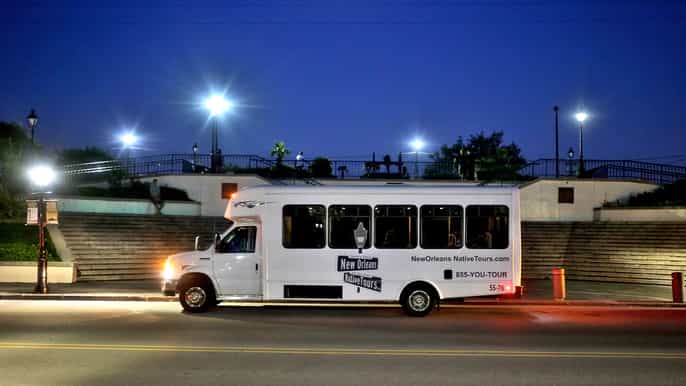 new orleans dead of night ghosts and haunts bus tour