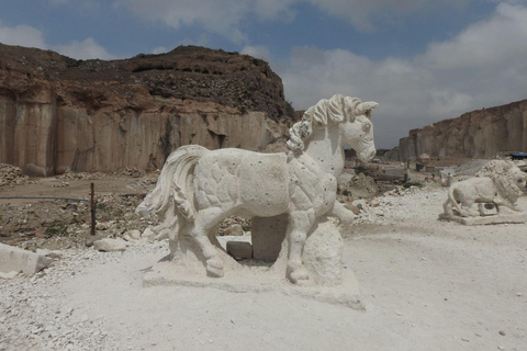 Tour + Wandeling naar de Sillar Route en Culebrillas in Arequipa