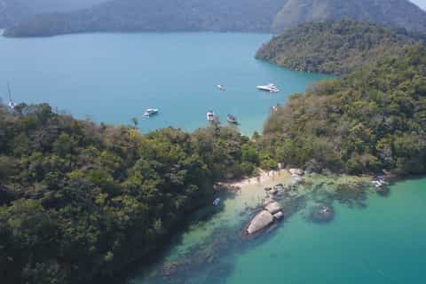Paraty Bay: Boat Tour Experience with Snorkel