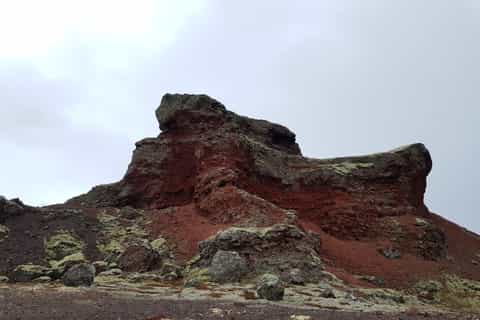 Reykjavik: Red Lava Horse Riding Tour