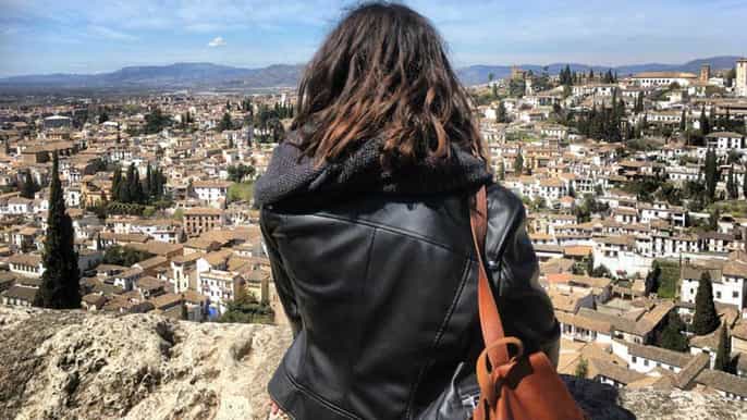 granada albaicín 2.5hour tapas drinks walking tour