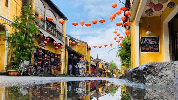 hoi an ancient town walking tour