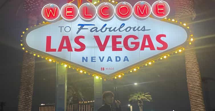 Las Vegas: Night City Tour with Hotel Pickup photo 17