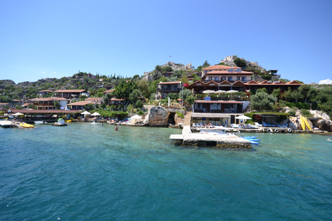 Kalkan: Bootsfahrt zur versunkenen Stadt KekovaAb Kalkan: Bootstour zur versunkenen Stadt Kekova