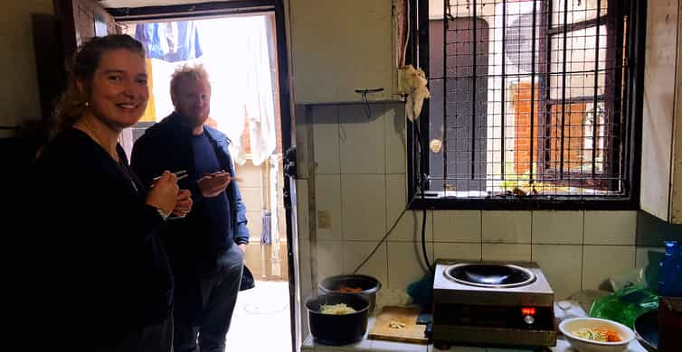 Half-Day Old Shanghai Small Group Bike Tour (Day & Night) photo 7