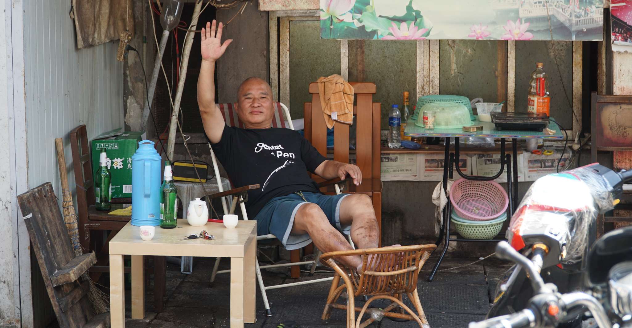 Half-Day Old Shanghai Small Group Bike Tour (Day & Night) photo 6