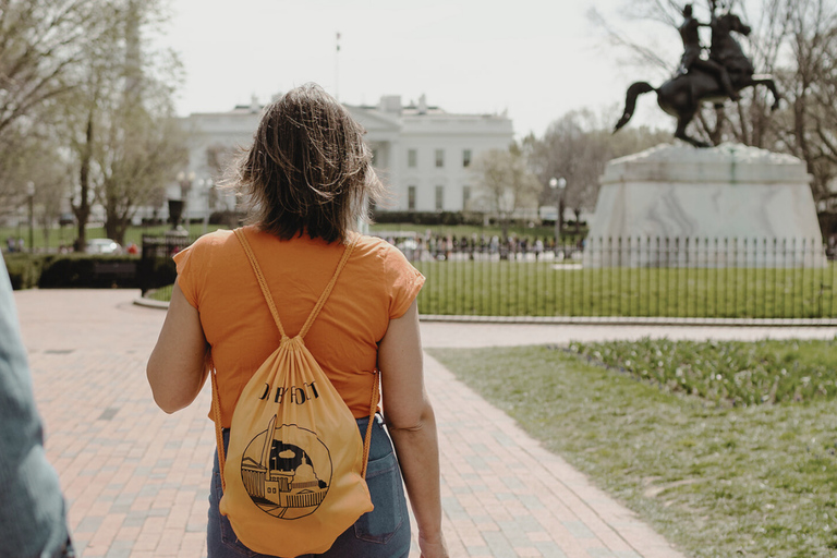 White House at Night: Scandals, Murder, Politics Adults Only