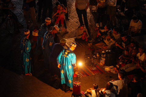 Tour noturno particular de 2,5 horas pela magia de Marrakech