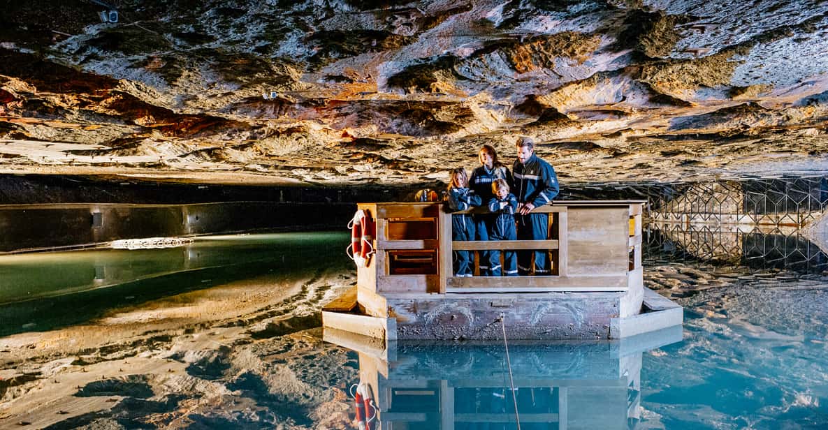 Salzkammergut: Salt Mine, Lakes, and Mountain Tour