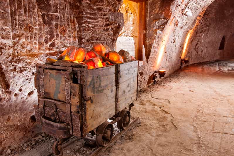 Salzkammergut : mine de sel, lacs et montagnes de la région | GetYourGuide