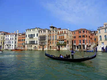 Venedig: Gondelfahrt und St. Markus Basilika