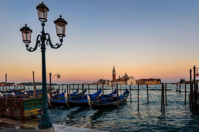 Venedig: Gondelfahrt und Markusdom-TourVenedig: Gondelfahrt und Markusdom-Tour - Englisch